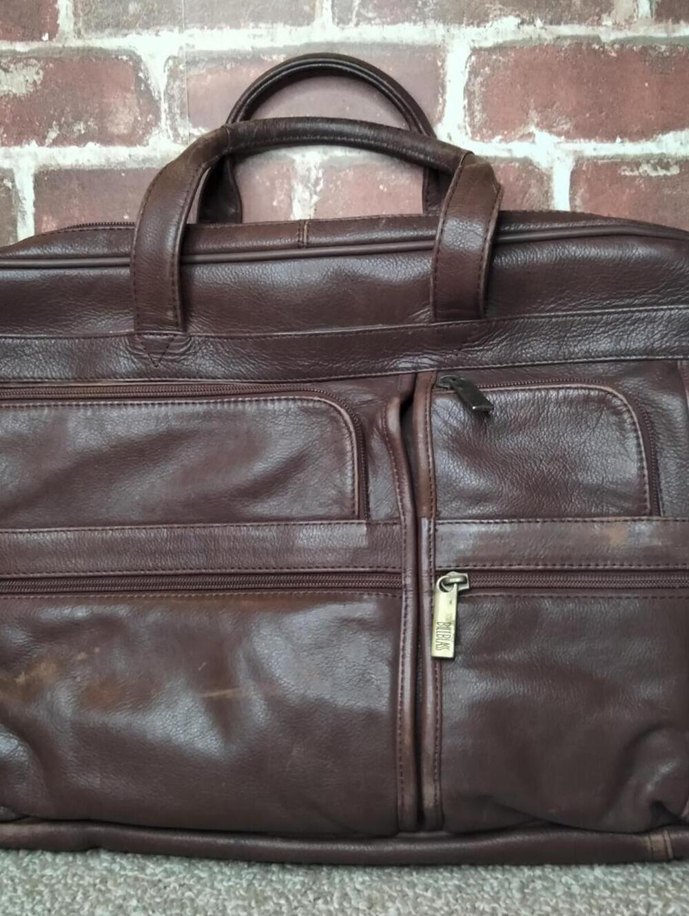 Bill Blass Executive Dark Brown Leather Laptop Briefcase Messenger Bag